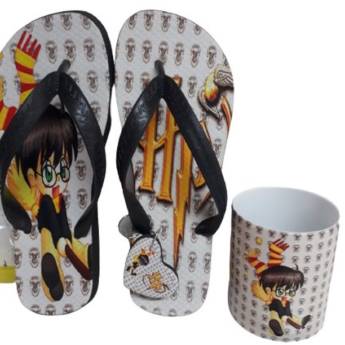 Comprar o produto de Chinelo Personalizado + Caneca Personalizada em Chinelos em Lençóis Paulista, SP por Solutudo
