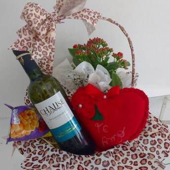 Comprar o produto de Cestas de presente em Cestas Personalizadas em Ourinhos, SP por Solutudo