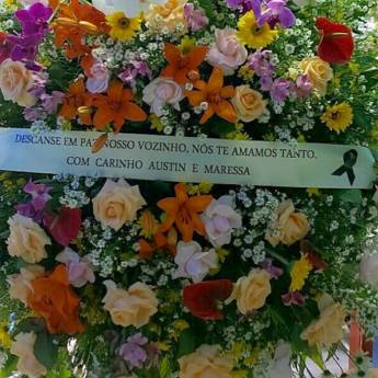 Comprar o produto de Coroa de flores em Coroa de Flores em Ourinhos, SP por Solutudo