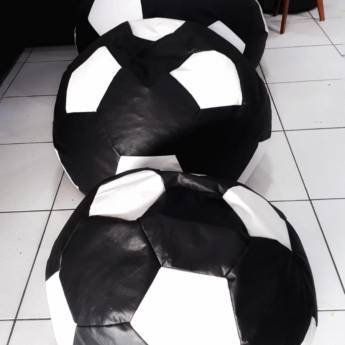 Comprar o produto de Puff Bola de Futebol em Bauru  em Puffs em Bauru, SP por Solutudo