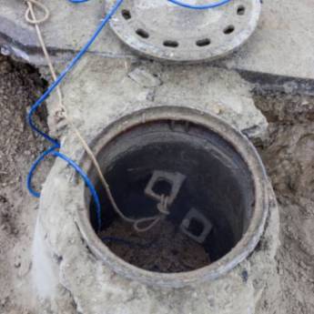 Comprar o produto de Desentupir Caixa de Gordura em Desentupimento em Sumaré, SP por Solutudo