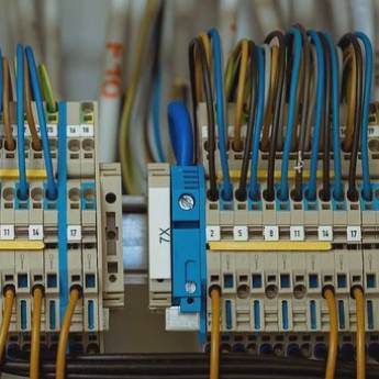 Comprar o produto de Nova Fiação para Instalações em Eletricistas em Marília, SP por Solutudo