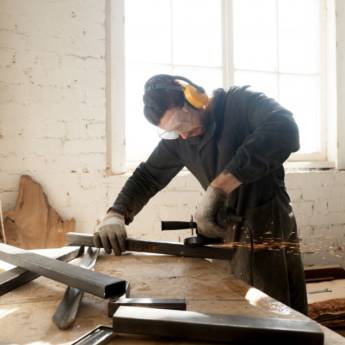 Comprar o produto de Mão de obra para construção  em Construção em São Francisco de Itabapoana, RJ por Solutudo