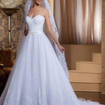 Comprar o produto de Vestido de Noiva em Noivas em Bauru, SP por Solutudo