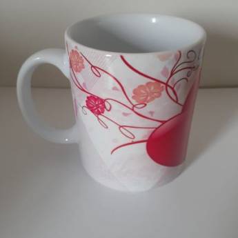 Comprar o produto de  Canecas personalizadas em Serralherias - Estruturas em Joinville, SC por Solutudo