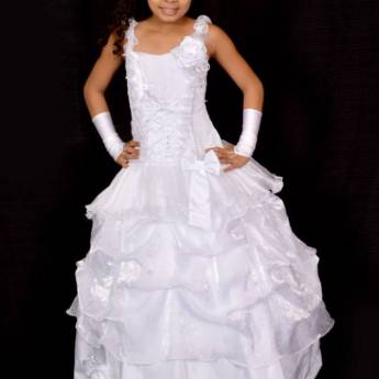 Comprar o produto de Vestido de Daminha de honra branco Bauru em Vestidos de Daminha em Bauru, SP por Solutudo