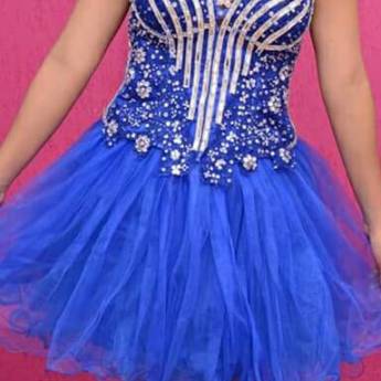 Comprar o produto de Vestido de Debutante Azul Escuro Curto  em Vestidos de 15 Anos em Bauru, SP por Solutudo
