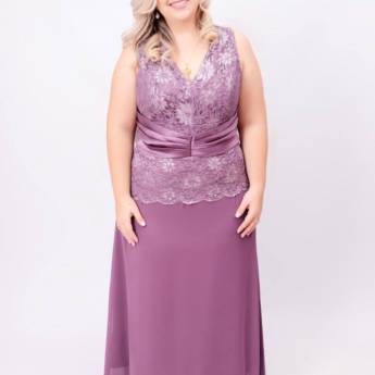 Comprar o produto de Vestido lilás com renda Plus Size em Bauru em Moda Plus Size em Bauru, SP por Solutudo