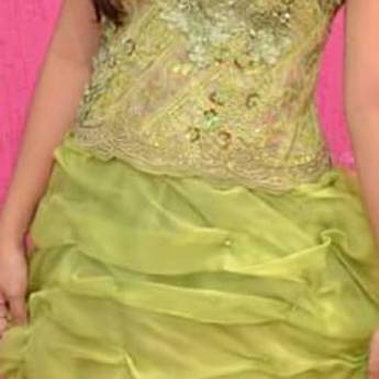Comprar o produto de Vestido de Debutante Verde Curto  em Vestidos de 15 Anos em Bauru, SP por Solutudo