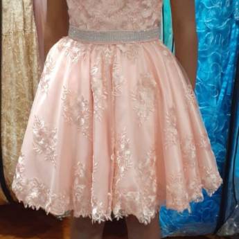 Comprar o produto de Vestido de Debutante Rosé Curto em Vestidos de 15 Anos em Bauru, SP por Solutudo