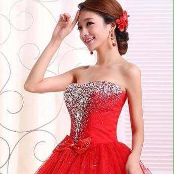 Comprar o produto de Vestido de Debutante Vermelho com Laço em Vestidos de 15 Anos em Bauru, SP por Solutudo