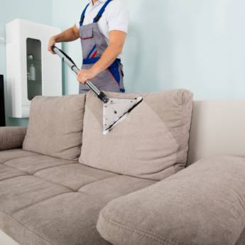 Comprar o produto de Limpeza de Sofá Bauru em Limpeza em Bauru, SP por Solutudo