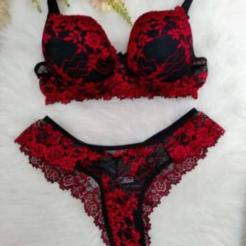 Comprar o produto de Conjunto de Lingerie - Preto/vermelho rendado em Conjuntos e Sutiãs em Jundiaí, SP por Solutudo