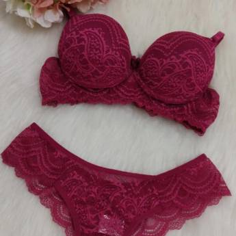 Comprar o produto de Conjuntos de Lingeries - Rosa rendado em Conjuntos e Sutiãs em Jundiaí, SP por Solutudo