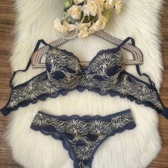 Comprar o produto de Conjunto de Lingerie - Azul detalhe creme em Conjuntos e Sutiãs em Jundiaí, SP por Solutudo