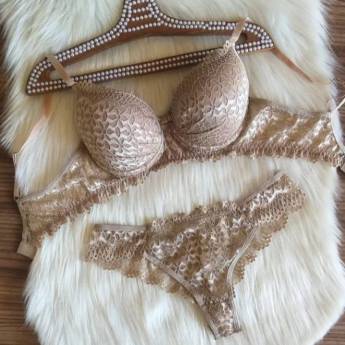 Comprar o produto de Conjunto de Lingerie - Bege rendado em Conjuntos e Sutiãs em Jundiaí, SP por Solutudo