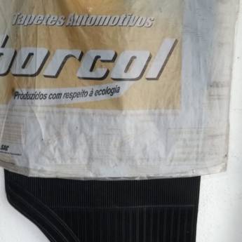 Comprar o produto de Tapetes universal em Som - Acessórios em Mauá, SP por Solutudo