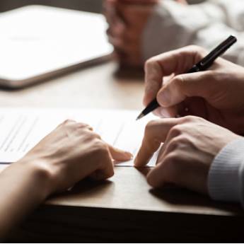 Comprar o produto de Empréstimo para servidores públicos em Financiamentos em Poços de Caldas, MG por Solutudo