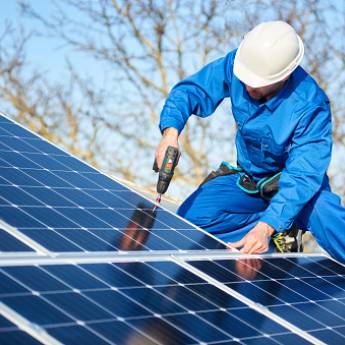 Comprar o produto de Manutenção de placas solares em Energia Solar em Torres, RS por Solutudo
