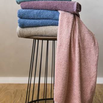 Comprar o produto de Toalha de banho Pixel em Toalhas de Banho em Osasco, SP por Solutudo