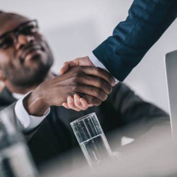 Comprar o produto de Trabalhamos com todas as atividades empresariais em Advocacia em Aracaju, SE por Solutudo