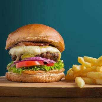 Comprar o produto de Burger D´Famiglia em Lanches em Caxias do Sul, RS por Solutudo