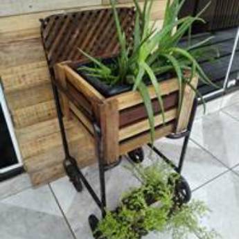 Comprar o produto de Floreira de Cadeira de Banho 52 x 93 cm em Vasos, Jarros e Floreiras em Foz do Iguaçu, PR por Solutudo