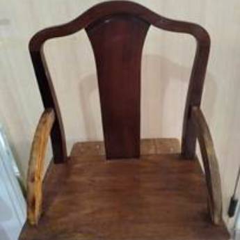 Comprar o produto de Floreira de Cadeira Antiga 41 x 40 cm em Vasos, Jarros e Floreiras em Foz do Iguaçu, PR por Solutudo