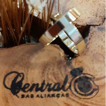 Comprar o produto de Aliança em ouro 18K 3mm em Alianças em Salvador, BA por Solutudo