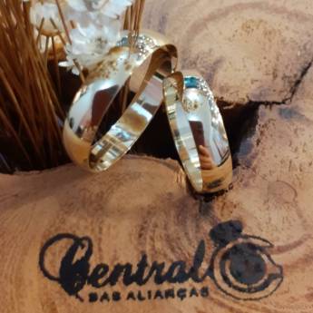 Comprar o produto de Aliança em ouro 18K em Alianças em Salvador, BA por Solutudo
