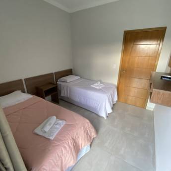 Comprar o produto de Quarto Solteiro - Praticidade e Conforto em Bofete, SP em Hospedagem em Bofete, SP por Solutudo