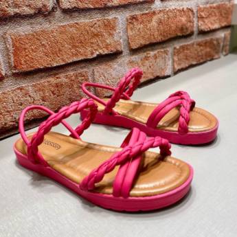 Comprar o produto de Apaixonada estou! em Moda Feminina em Aracaju, SE por Solutudo