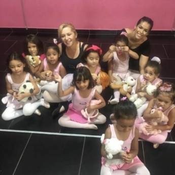 Comprar o produto de Ballet- (Baby Class ( 03 e 04 anos de idade) em Danças em Brasília, DF por Solutudo