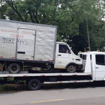 Comprar o produto de Guincho para Caminhões em Guinchos em Pinhais, PR por Solutudo