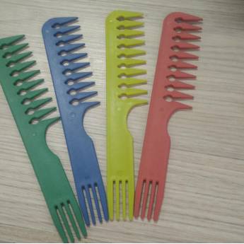 Comprar o produto de Pente de Cabelo modelo Jacaré em Escovas em Divinópolis, MG por Solutudo