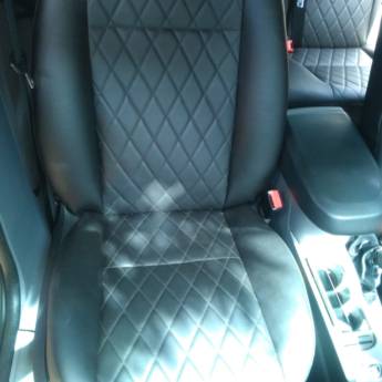 Comprar o produto de Capoteiro em Estofados | Tapeçaria em Itaocara, RJ por Solutudo Comprar o produto de Capoteiro em Estofados | Tapeçaria em Itaocara, RJ por Solutudo