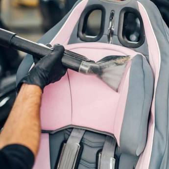 Comprar o produto de Limpeza e Higienização de Carrinhos de Bebê em Limpeza de estofado  em Paranapanema, SP por Solutudo