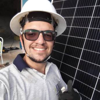 Comprar o produto de Especialista em energia solar em Energia Solar em Guanambi, BA por Solutudo