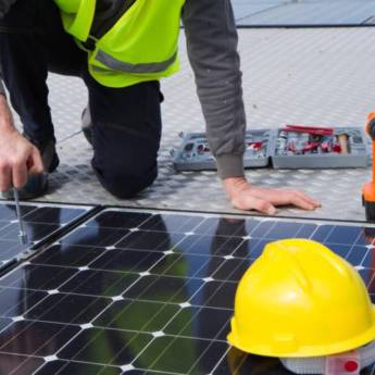 Comprar o produto de Instalação de Placas Solares em Energia Fotovoltaica em Ninho Verde II Eco Residence, SP por Solutudo