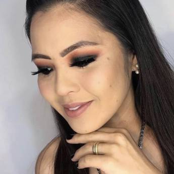 Comprar o produto de Maquiagem em Maquiagem em Garça, SP por Solutudo