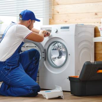 Comprar o produto de Conserto de Máquina de Lavar Roupas com barulho em Bauru e Região em Máquinas de Lavar em Bauru, SP por Solutudo