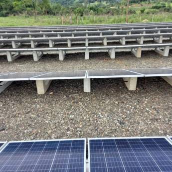Comprar o produto de Estrutura de concreto para superfície plana em Energia Solar em Belo Horizonte, MG por Solutudo