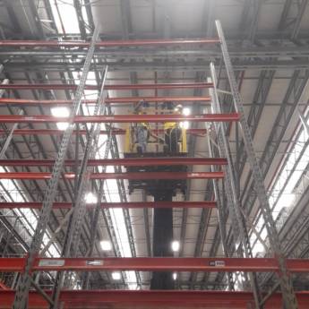 Comprar o produto de Montagem de porta paletes em Montadores de Móveis em Rio de Janeiro, RJ por Solutudo