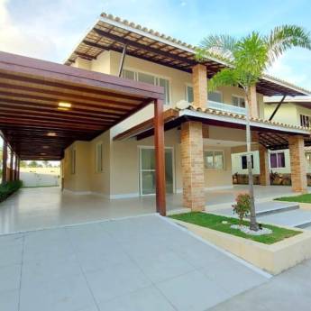 Comprar o produto de Belíssima Casa no Condomínio Portal dos Tropicos - Casas para vender em Aracaju em Venda - Outros Imóveis em Aracaju, SE por Solutudo