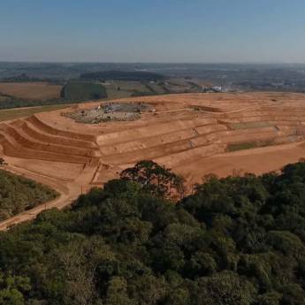 Comprar o produto de Aterro em Terraplanagens em Pardinho, SP por Solutudo