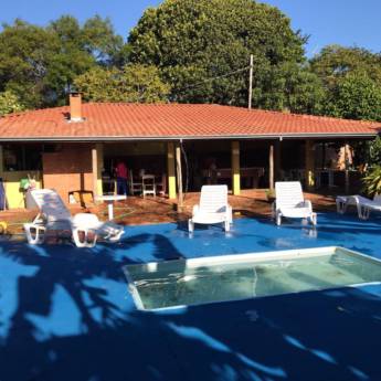 Comprar o produto de Aluguel para temporada em Aluguel - Fazendas - Sítios - Chácaras em São Manuel, SP por Solutudo