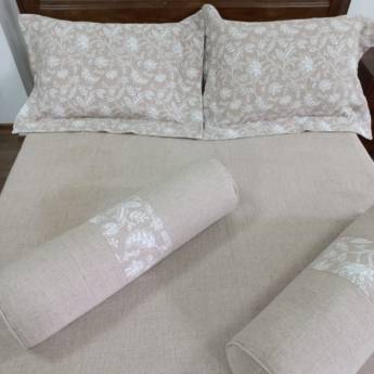 Comprar o produto de Colcha Leve sem Matelassé em Padronagens de Bege em Cama, Mesa e Banho em Viçosa, MG por Solutudo
