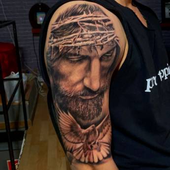 Comprar o produto de Tatuagem realista em Tatuagem em Linhares, ES por Solutudo