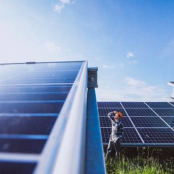 Comprar o produto de Instalação de Placa Fotovoltaica em Energia Solar em Brasília, DF por Solutudo