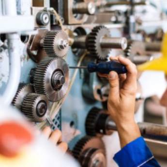 Comprar o produto de Manutenção Industrial em Reparação e Manutenção  em Volta Redonda, RJ por Solutudo